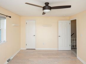 20 Hemlock Cir 20, Millis MA 02054