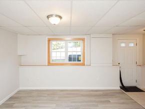 20 Hemlock Cir 20, Millis MA 02054