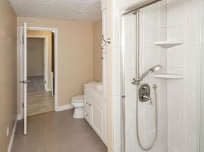 20 Hemlock Cir 20, Millis MA 02054