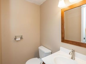 20 Hemlock Cir 20, Millis MA 02054