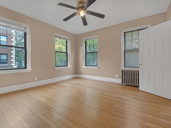 62 Queensberry St 204, Boston MA 02215