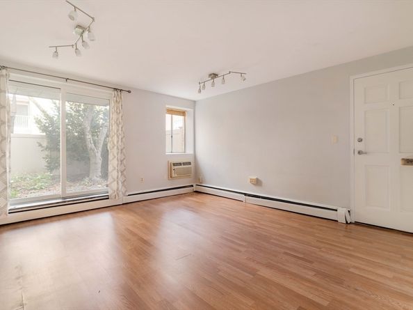 123 Sewall Ave LC, Brookline MA 02446