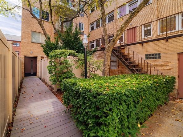 123 Sewall Ave LC, Brookline MA 02446