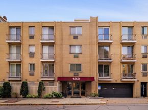 123 Sewall Ave LC, Brookline MA 02446