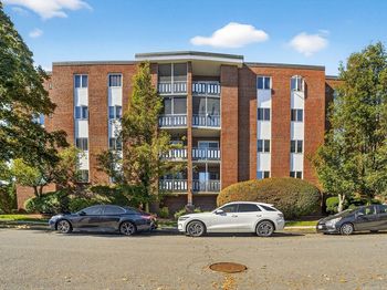 33 Lodgen Ct