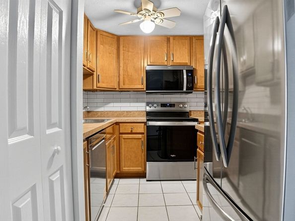 33 Lodgen Ct 4G, Malden MA 02148