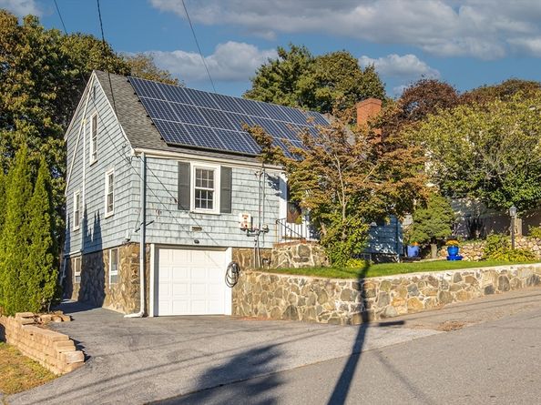16 Duke St, Swampscott MA 01907
