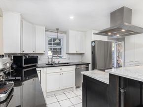 16 Duke St, Swampscott MA 01907