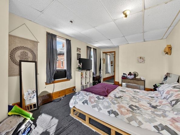 168 Lunenburg St, Fitchburg MA 01420