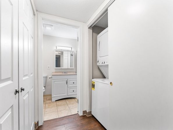 15 Bower Rd B2, Quincy MA 02169