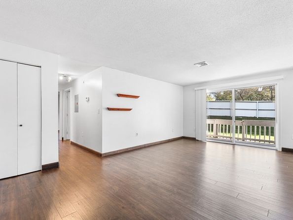 15 Bower Rd B2, Quincy MA 02169