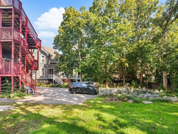 16 Mayfair St, Boston MA 02119