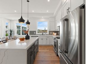 35 Richardson 2, Somerville MA 02145