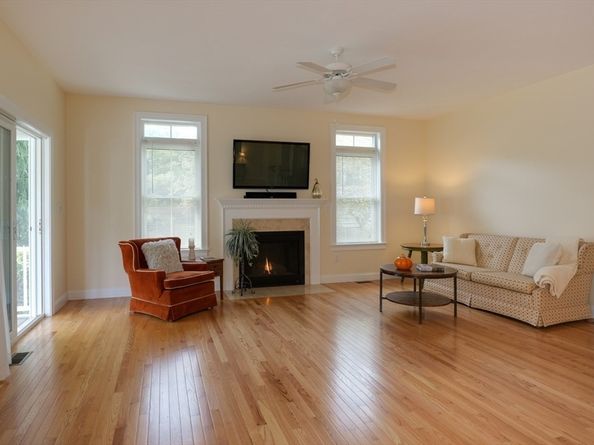29 Wildwood Road 29, Norfolk MA 02056