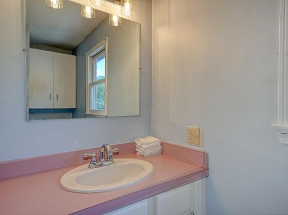 136 Sterling St A3, West Boylston MA 01583