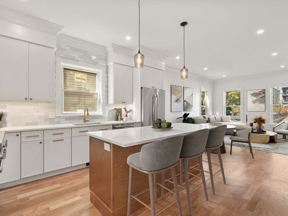 803 East 5th 1, Boston MA 02127