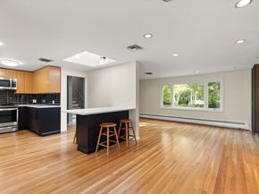 19 Selwyn, Newton MA 02461