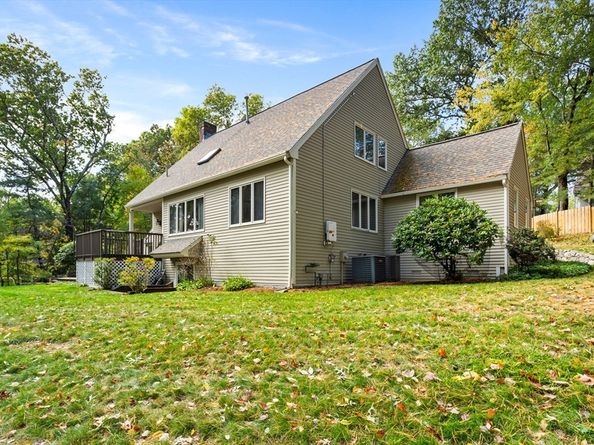 3 Leo Chasse Way, Framingham MA 01701