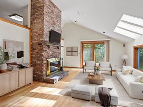3 Leo Chasse Way, Framingham MA 01701