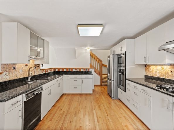 3 Leo Chasse Way, Framingham MA 01701