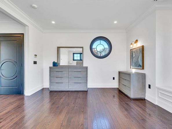 19 Bridle Spur Ln, Danvers MA 01923