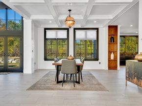 19 Bridle Spur Ln, Danvers MA 01923