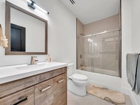 19 Bridle Spur Ln, Danvers MA 01923