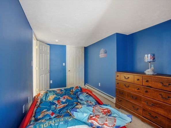 122 High St, Carver MA 02330