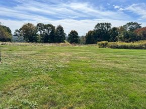 73 Potter Hill Rd, Grafton MA 01519