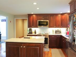 2 Applewood Circle, Shrewsbury MA 01545