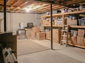 2 Applewood Circle, Shrewsbury MA 01545