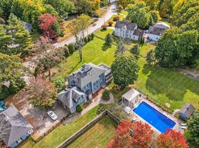 667 Grove St, Worcester MA 01605