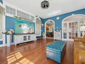 667 Grove St, Worcester MA 01605