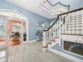 667 Grove St, Worcester MA 01605