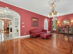 667 Grove St, Worcester MA 01605