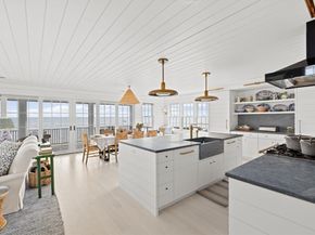 11 Bay Rd, Mattapoisett MA 02739