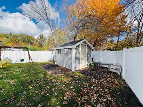 27 Fitchburg St, Marlborough MA 01752