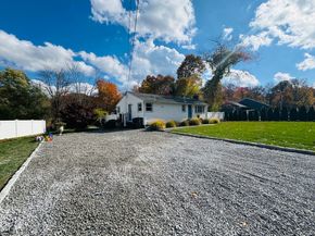 27 Fitchburg St, Marlborough MA 01752