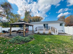 27 Fitchburg St, Marlborough MA 01752
