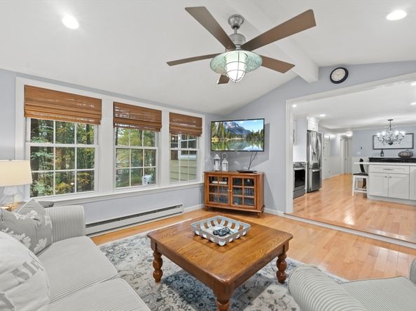 50 Beach Avenue, Sturbridge MA 01566