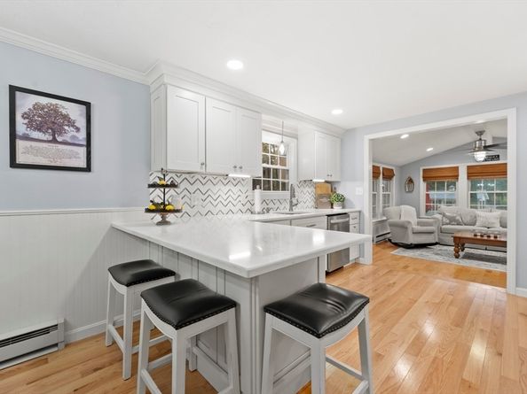 50 Beach Avenue, Sturbridge MA 01566