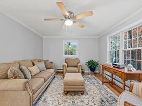 50 Beach Avenue, Sturbridge MA 01566