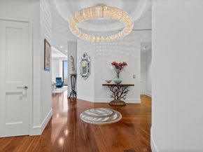 1 Dalton St 2703, Boston MA 02116