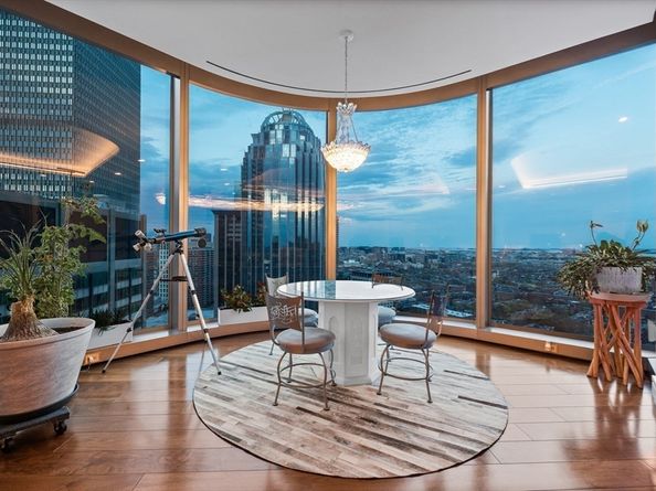 1 Dalton St 2703, Boston MA 02116