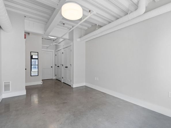 305 Webster Ave 101, Cambridge MA 02141