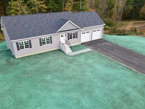 8 Foster Rd, West Brookfield MA 01585