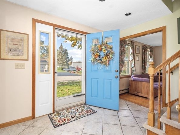43 Flint Locke Dr, Weymouth MA 02189