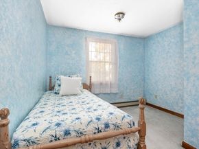 43 Flint Locke Dr, Weymouth MA 02189