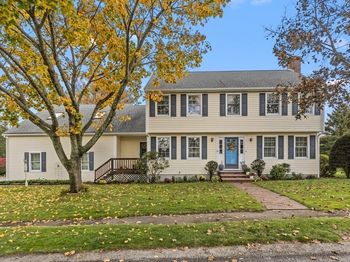 43 Flint Locke Dr