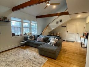 11 Hammond Pond Pkwy 3, Newton MA 02467